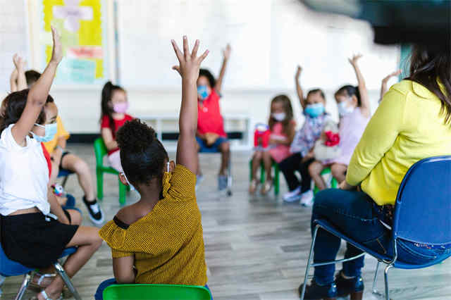 初三学生去英国留学